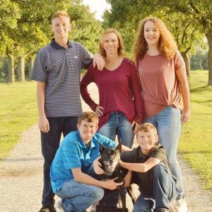 Meet your Posher, Valerie